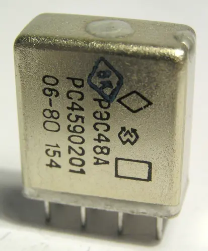 -48 4.590.208  2