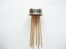 К574УД1Б микросхема