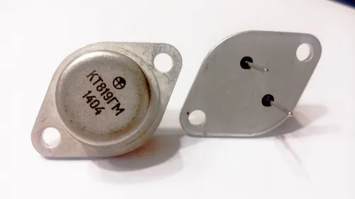 КТ819ГМ