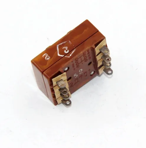 2Д701 микровыключатель