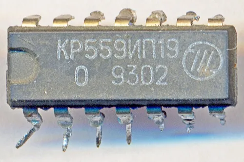 КР559ИП19 микросхема